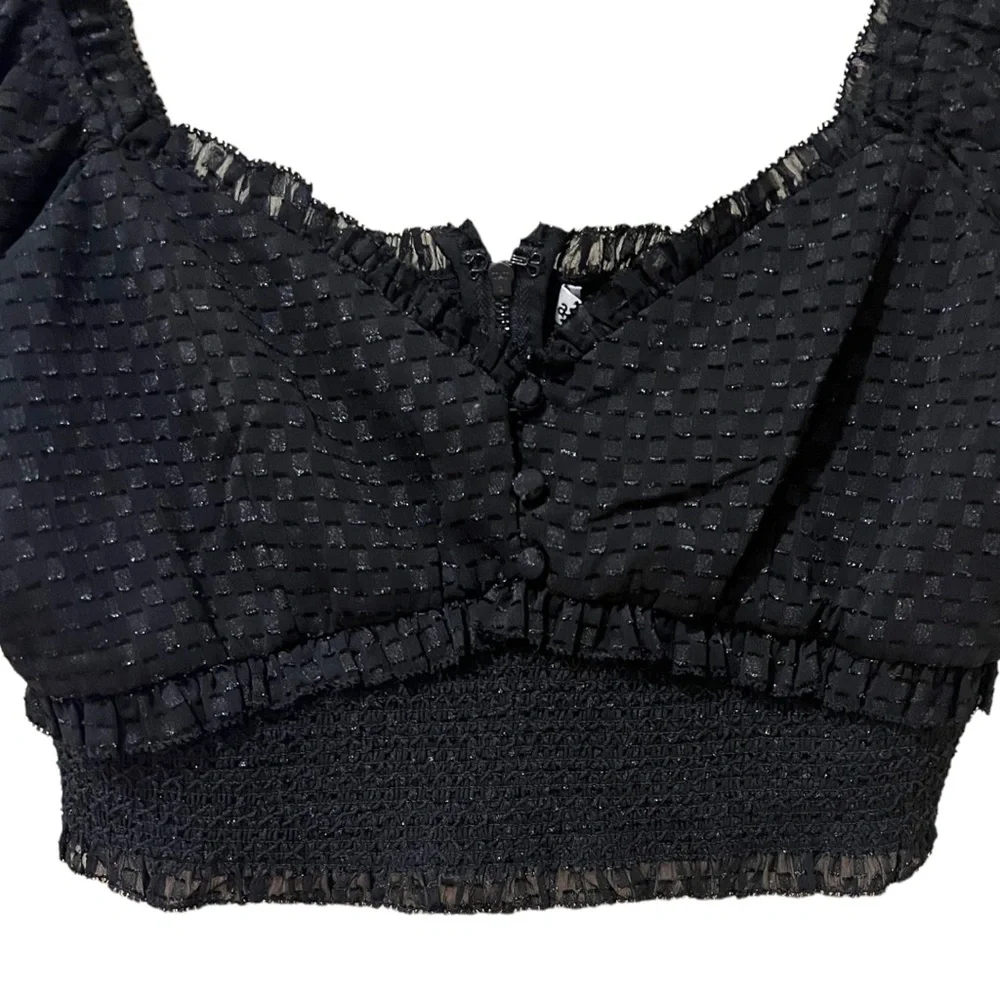 Alice + Olivia Rianna Puff Sleeve Smocked Crop Top in Black (L)
